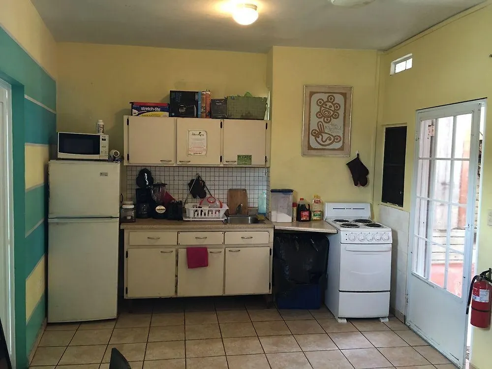 Albergue Casa Santurce San Juan Puerto Rico