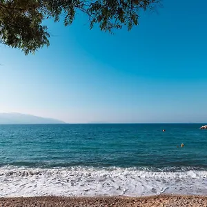 Mazarine Hotel, Vlore, Albania Hotel Radhime