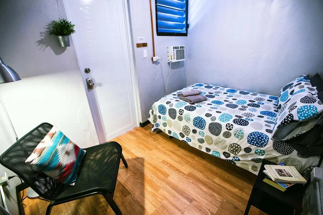 Casa Santurce 0*, San Juan